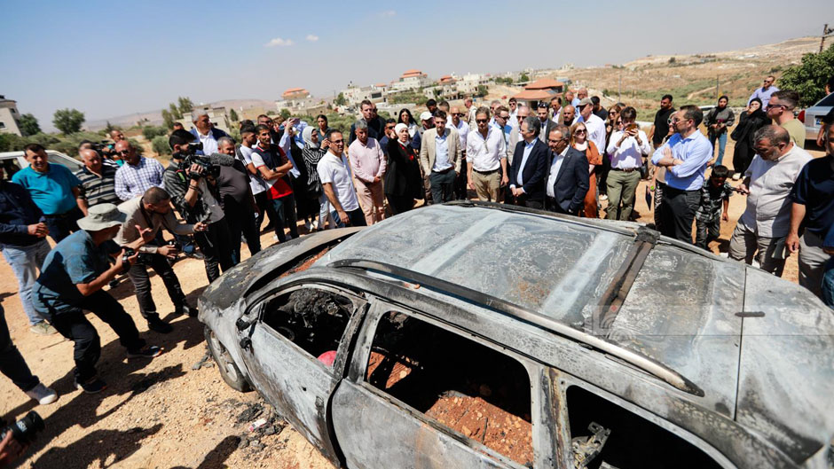 الاتحاد الأوروبي يطلق برنامجاً لإغاثة ضحايا اعتداءات المستوطنين